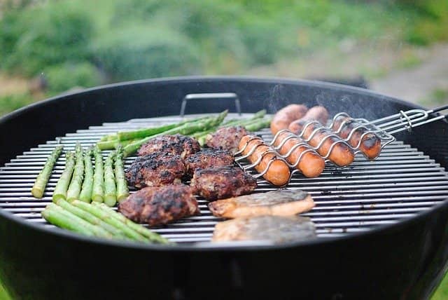 Grilling equipment