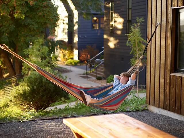 Outdoor hammock