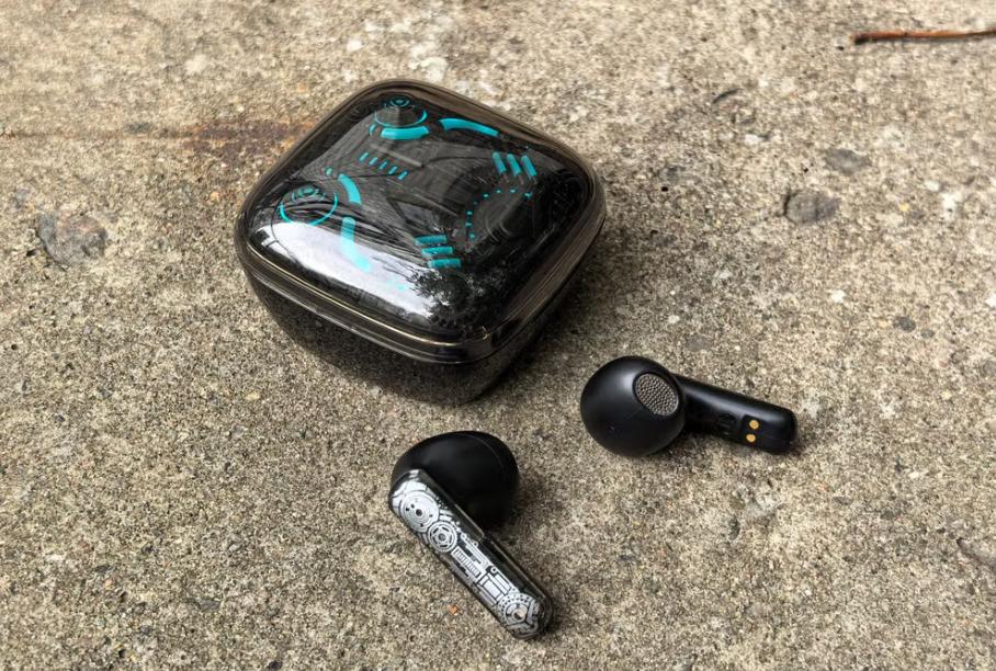 Gaming Earbuds & Precision Controllers