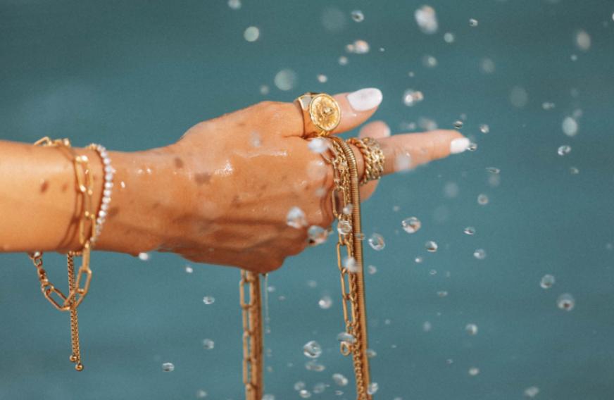 Non-Tarnish Waterproof Jewelry