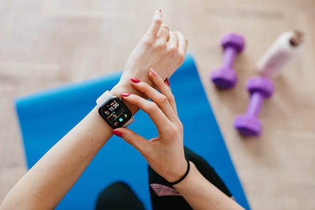 Smart fitness trackers