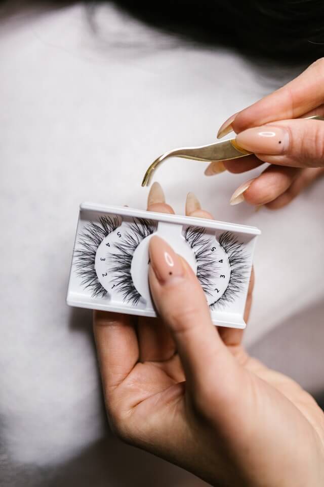 False Eyelashes