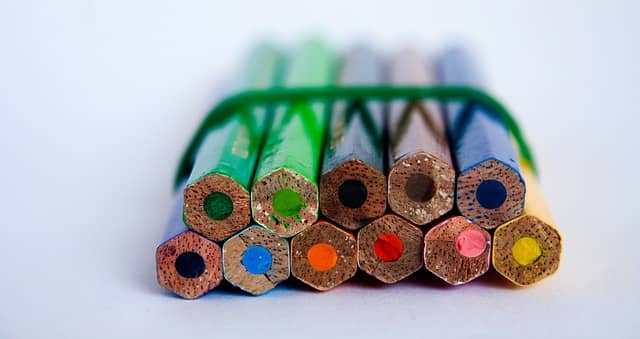 Colored Pencils product bundling examples