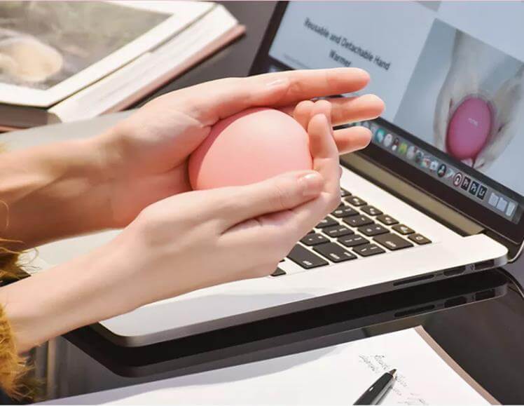 Mini Heater with Detachable Hand Warmer-Use