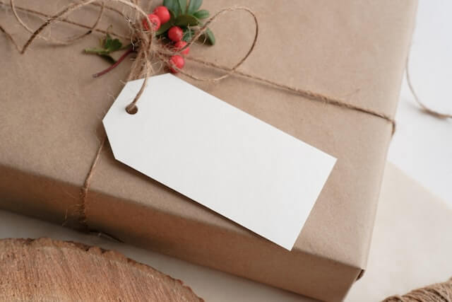 Simple Paper Wrap Packaging