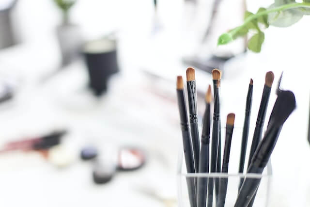 makeup brushes