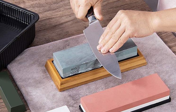 What Is A Sharpening Stone (Whetstone)？