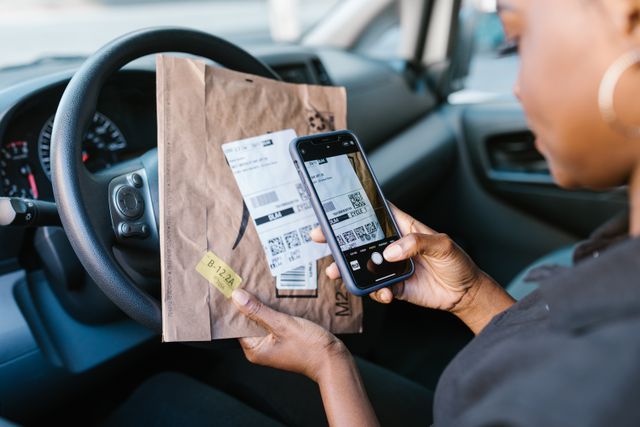 How to interpret courier tracking updates