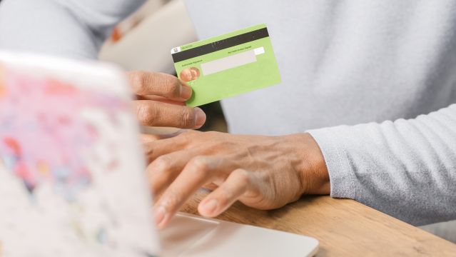 Place the Order and Pay Safely