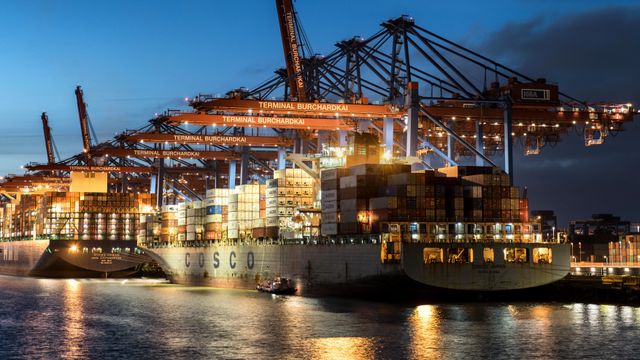 LCL Shipping
