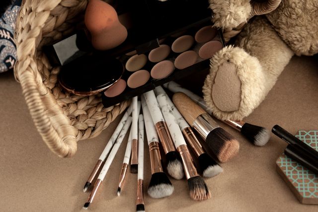 Makeup Tools at a Glance